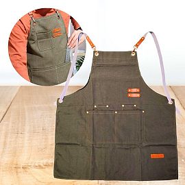 Delantal Con Aplique Cuero